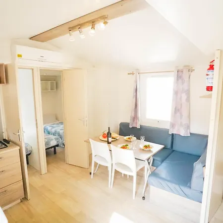 Happy Camp Mobile Homes In Le Domaine La Yole Vendres